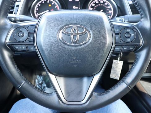 Used 2024 Toyota Camry SE image 24