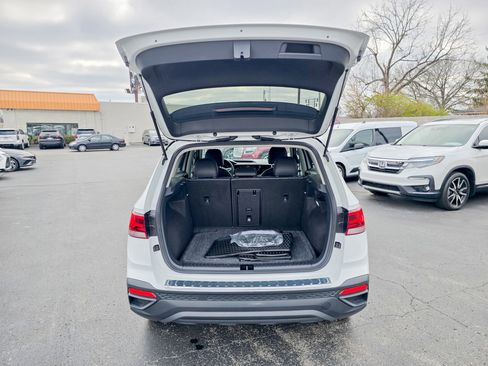 Used 2024 Volkswagen Taos SE w/ Taos Adventure Package image 51