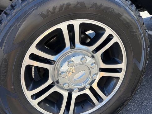 Used 2014 Ford F350 Platinum AWD/4WD image 64