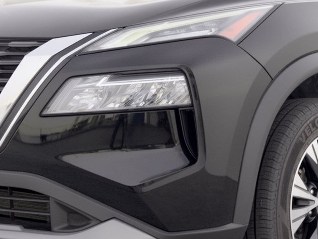 Used 2023 Nissan Rogue SV AWD/4WD image 12
