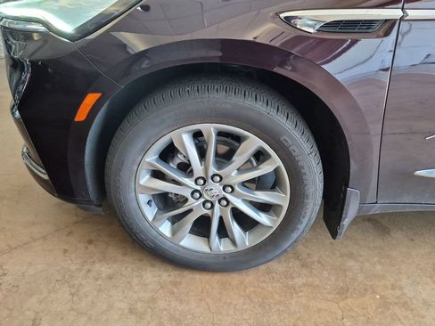 Used 2023 Buick Enclave Avenir w/ Avenir Technology Package AWD/4WD image 16
