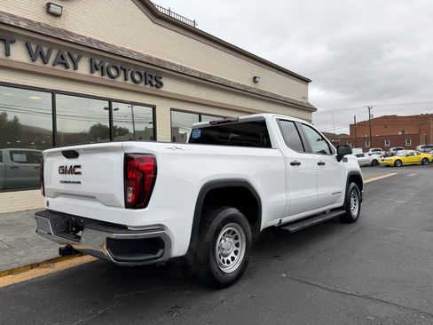 Used 2024 GMC Sierra 1500 Pro w/ Pro Value Package image 3