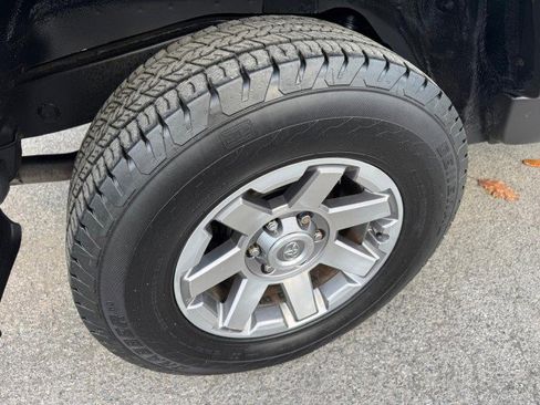 Used 2014 Toyota FJ Cruiser 4WD w/ Upgrade Package image 29