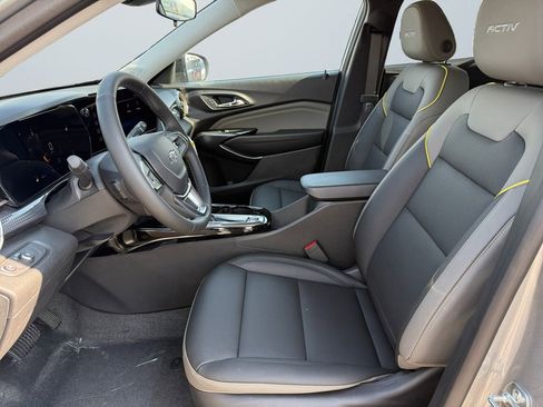 New 2026 Chevrolet Trax ACTIV w/ Sunroof Package image 9