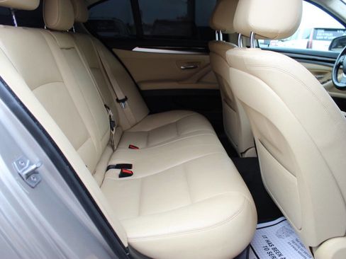 Used 2016 BMW 528i Sedan RWD image 11