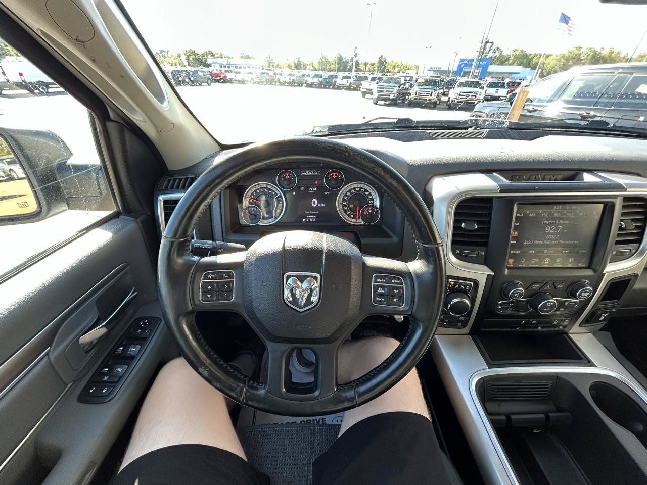 Used 2017 RAM 1500 Big Horn AWD/4WD image 30