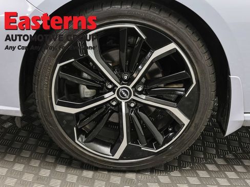 Used 2023 Nissan Altima 2.5 SR w/ SR Premium Package FWD image 32