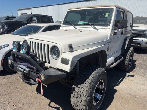 Used 1999 Jeep Wrangler Sahara AWD/4WD image 1