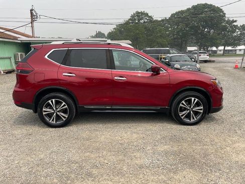 Used 2018 Nissan Rogue SL AWD/4WD image 9