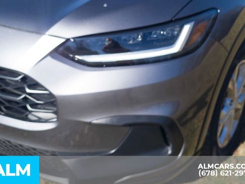 Used 2023 Honda HR-V LX image 12