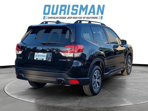 Used 2023 Subaru Forester Premium AWD/4WD image 6