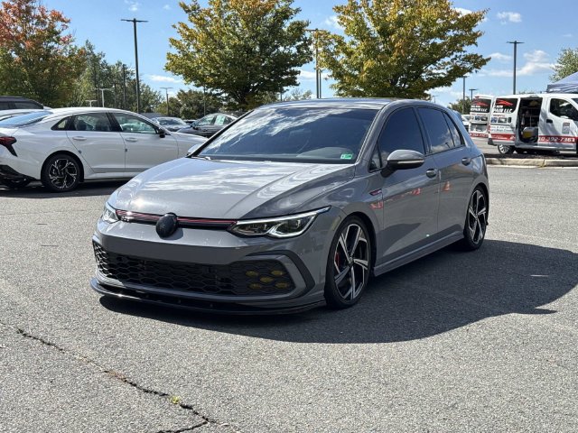 Used 2024 Volkswagen GTI SE FWD image 5