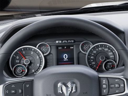 New 2026 RAM 3500 Big Horn AWD/4WD image 17