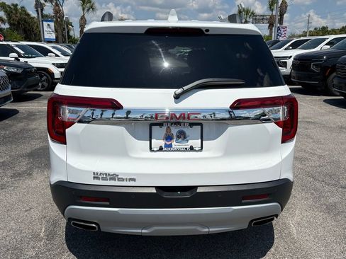 Used 2022 GMC Acadia SLE w/ Driver Convenience Package FWD image 6