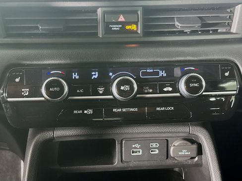 Used 2024 Honda Pilot EX-L image 23