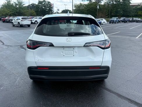 Used 2024 Honda HR-V LX image 6