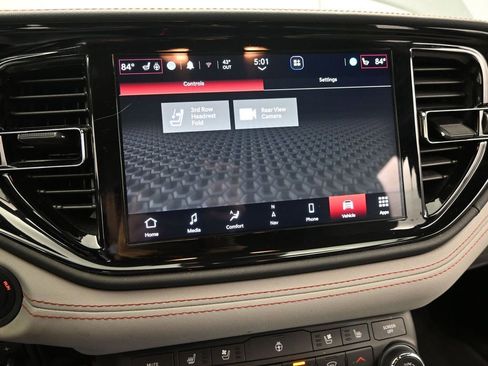 Used 2024 Dodge Durango GT RWD image 35