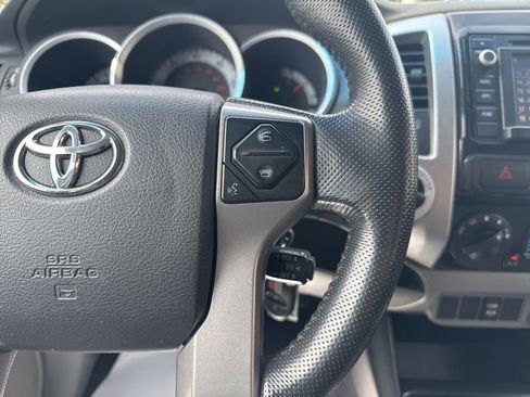 Used 2015 Toyota Tacoma 4x4 Double Cab w/ TRD Sport Package image 28