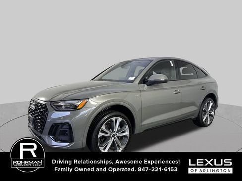 Used 2023 Audi Q5 2.0T Premium Plus w/ Premium Plus Package AWD/4WD image 2