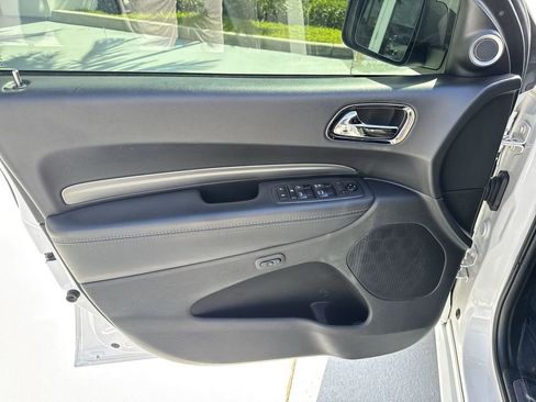 Used 2019 Dodge Durango R/T w/ Blacktop Package AWD/4WD image 38