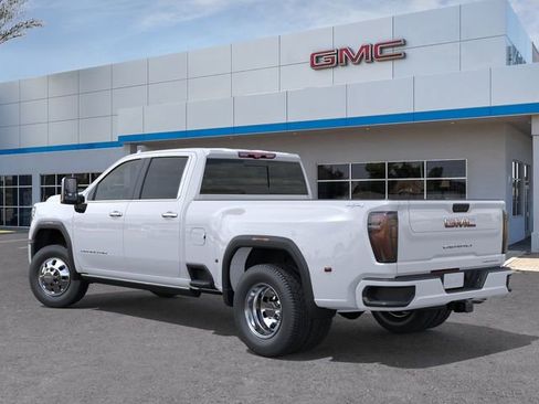 New 2026 GMC Sierra 3500 Denali Ultimate AWD/4WD image 3