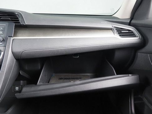 Used 2019 Honda Civic LX image 31