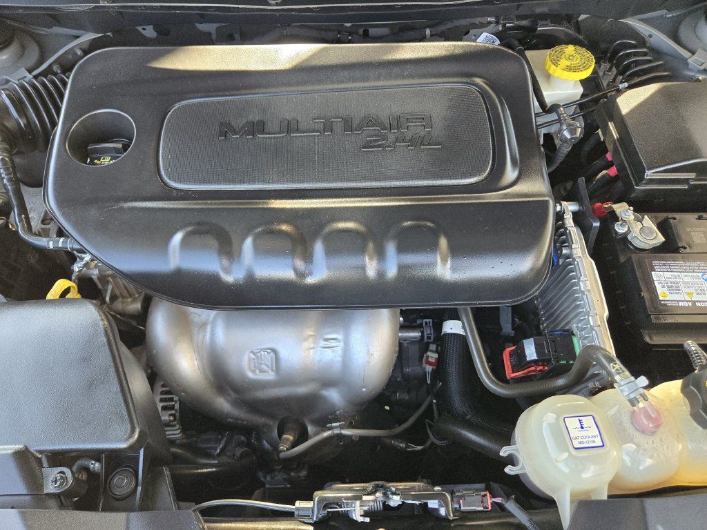 Used 2023 Jeep Cherokee Altitude Lux AWD/4WD image 31