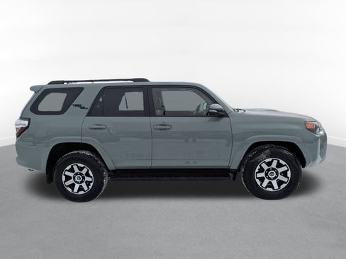 Used 2023 Toyota 4Runner TRD Off-Road Premium image 2