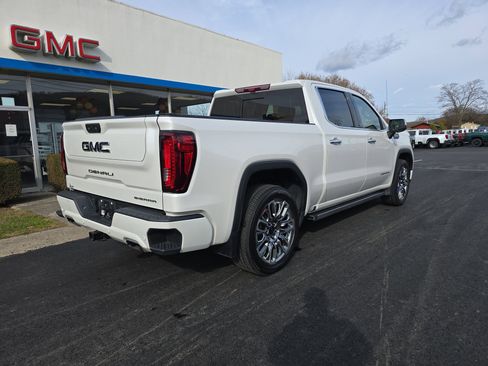 Used 2023 GMC Sierra 1500 Denali Ultimate image 3