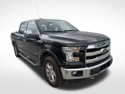 Used 2016 Ford F150 Lariat image 2