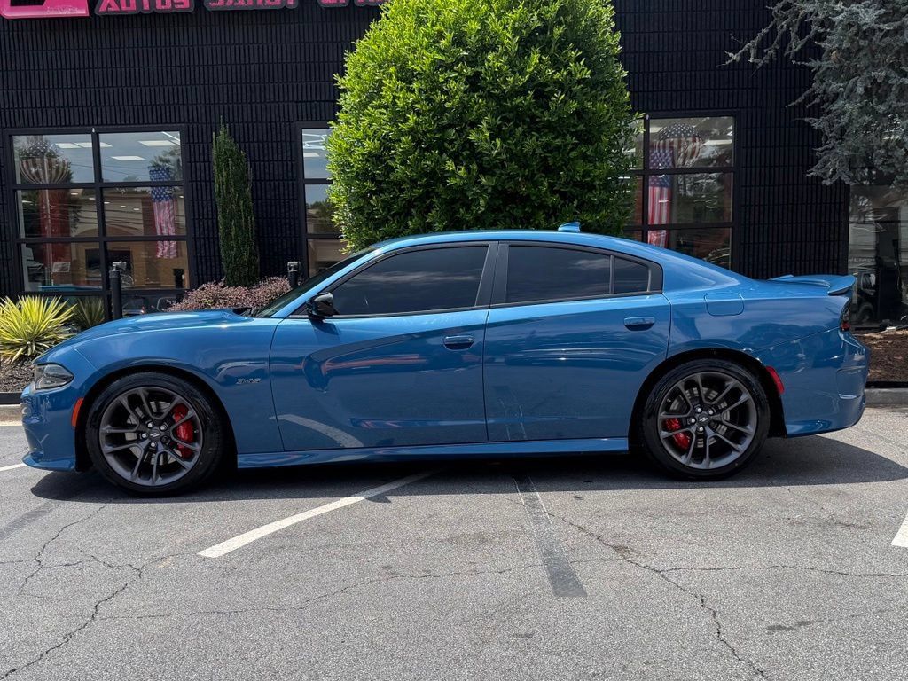 Used 2023 Dodge Charger R/T w/ Performance Handling Group RWD image 9