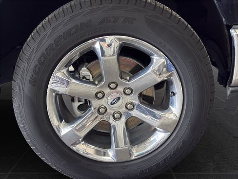 Used 2023 Ford F150 Lariat w/ FX4 Off-Road Package AWD/4WD image 9