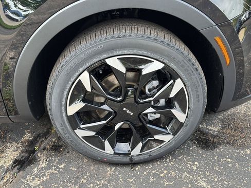 Used 2025 Kia Sorento EX FWD image 48