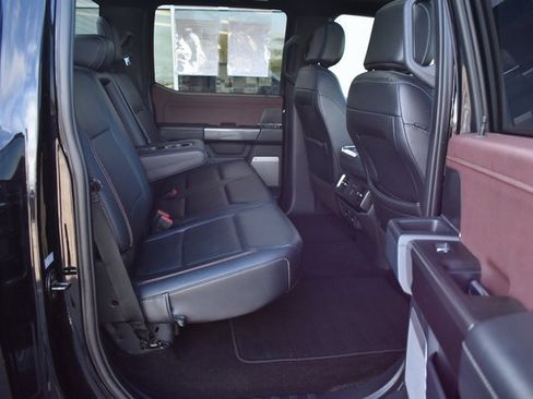 Used 2022 Ford F150 Lariat w/ Equipment Group 502A High image 47