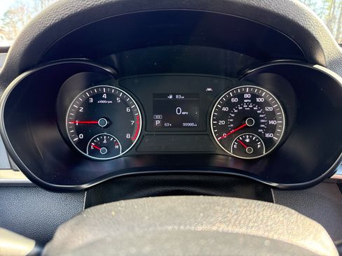 Used 2019 Kia Optima LX image 10