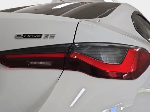 Certified 2023 BMW i4 eDrive35 w/ Premium Package image 32