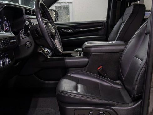 Used 2021 GMC Yukon Denali image 15