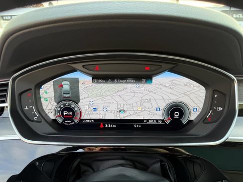 Used 2022 Audi A8 L 3.0T w/ Executive Package image 8