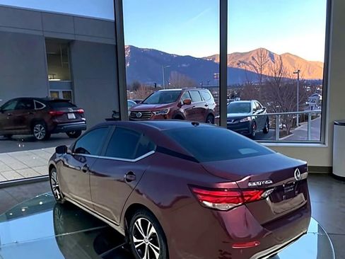 Used 2020 Nissan Sentra SV FWD image 8