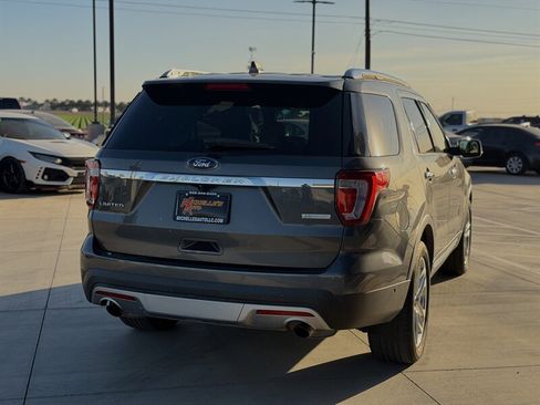 Used 2016 Ford Explorer Limited w/ Equipment Group 301A image 8