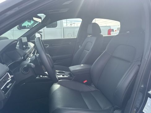 Used 2025 Honda Civic Sport Touring image 6