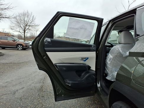 New 2026 Hyundai Tucson SE AWD/4WD image 9