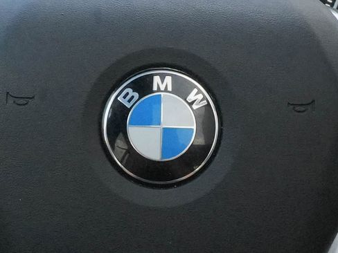 Used 2019 BMW X3 sDrive30i w/ M Sport Package RWD image 17