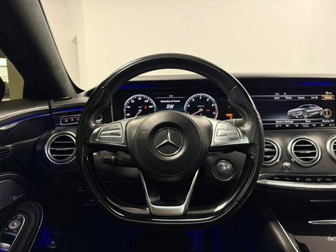Used 2015 Mercedes-Benz S 550 4MATIC Coupe w/ Sport Package image 44