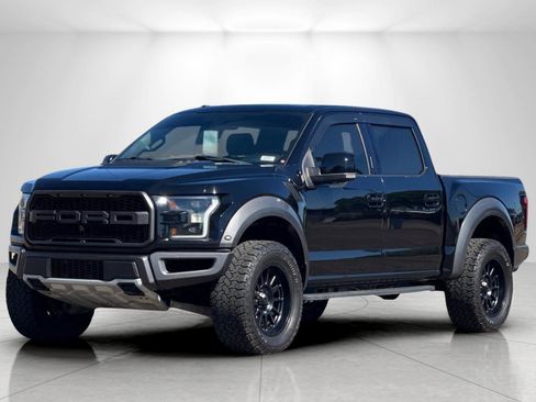 Used 2017 Ford F150 Raptor w/ Equipment Group 802A Luxury image 7