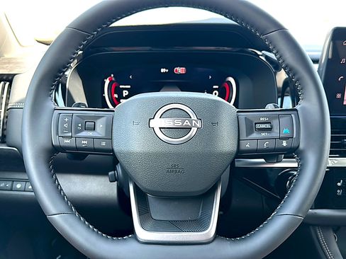 New 2026 Nissan Pathfinder Platinum w/ Cargo Package FWD image 19