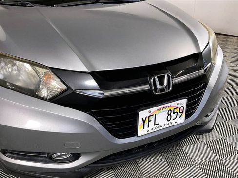 Used 2018 Honda HR-V EX image 29