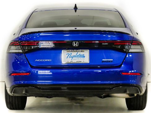 Used 2024 Honda Accord Sport image 8