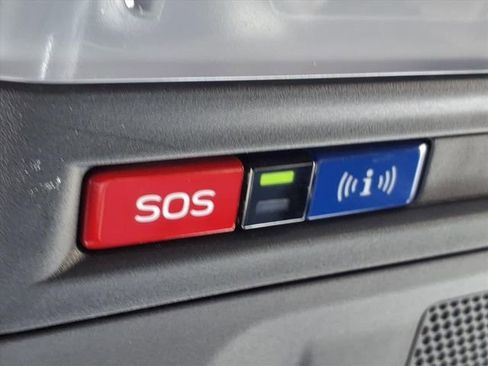 Certified 2024 Subaru Crosstrek 2.0i Premium image 20