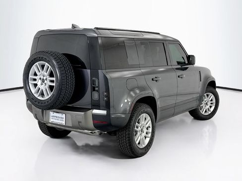 Used 2026 Land Rover Defender 110 S AWD/4WD image 5